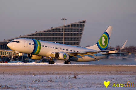 Boeing 737 de Transavia au décollage à Lesquin Boeing 737 de Transavia au décollage à Lesquin